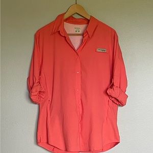 Columbia long sleeve button down shirt, worn once, color: coral, size: XL
